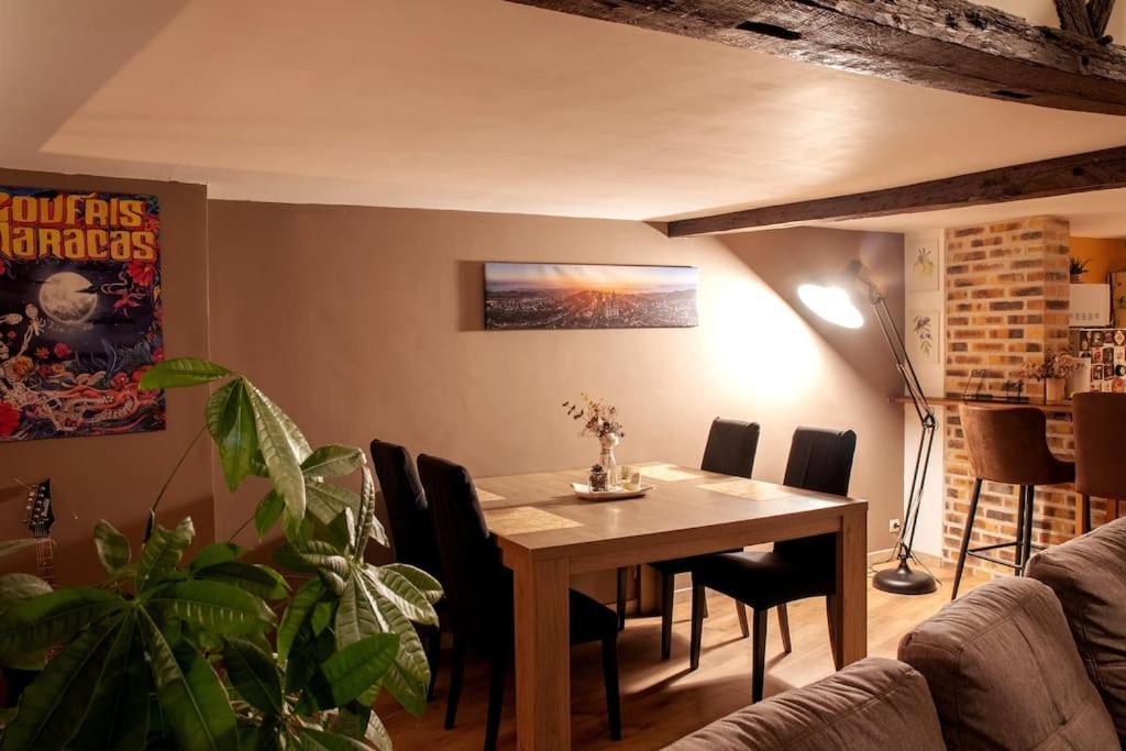 Duplex Atypique Dans La Cite Medievale Laon Dış mekan fotoğraf