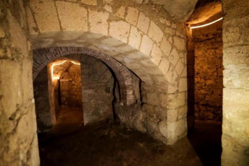 Duplex Atypique Dans La Cite Medievale Laon Dış mekan fotoğraf